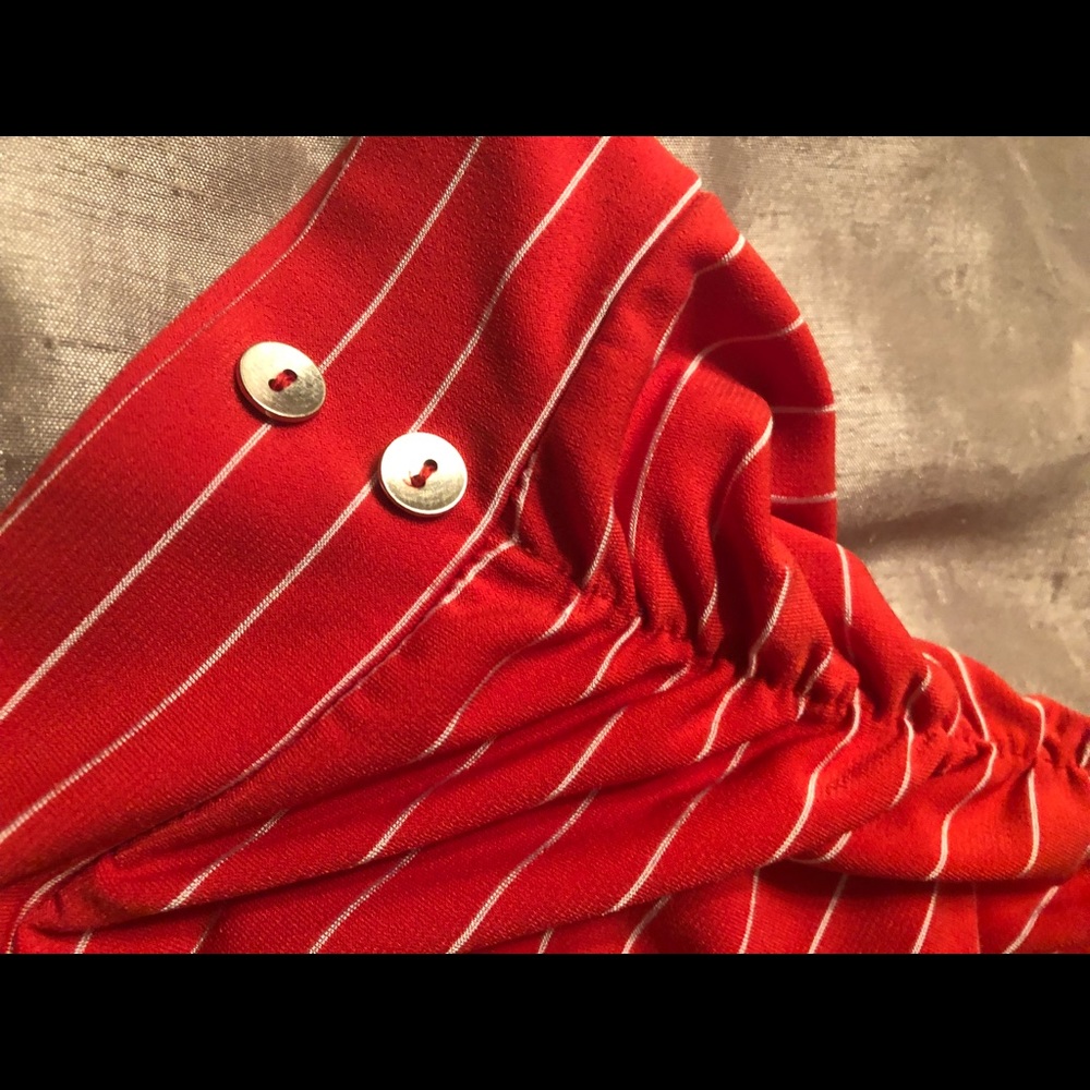 Maternity Blouse(Large) - Picture 3 of 4